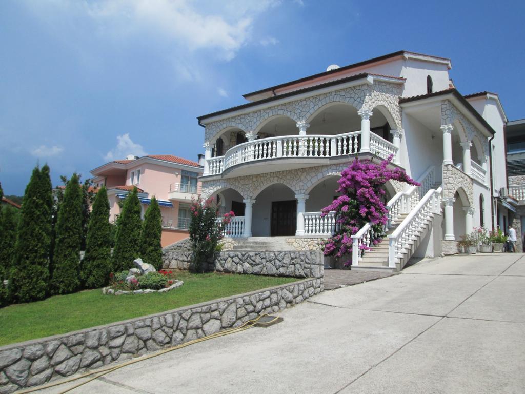 Sandra Apartman